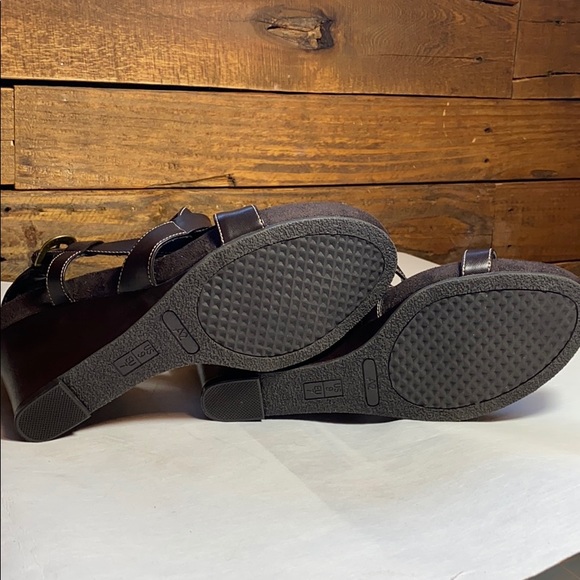 A2 by aerosoles PaintPlush  strappy wedges size 9m - Picture 4 of 4